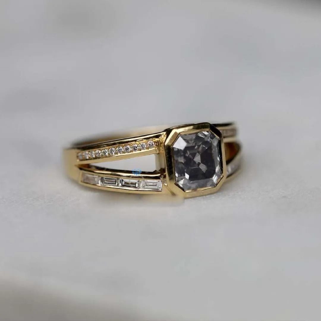 /public/photos/live/Spilt Shank Dark Asscher Cut Wedding Ring 460 (2).webp